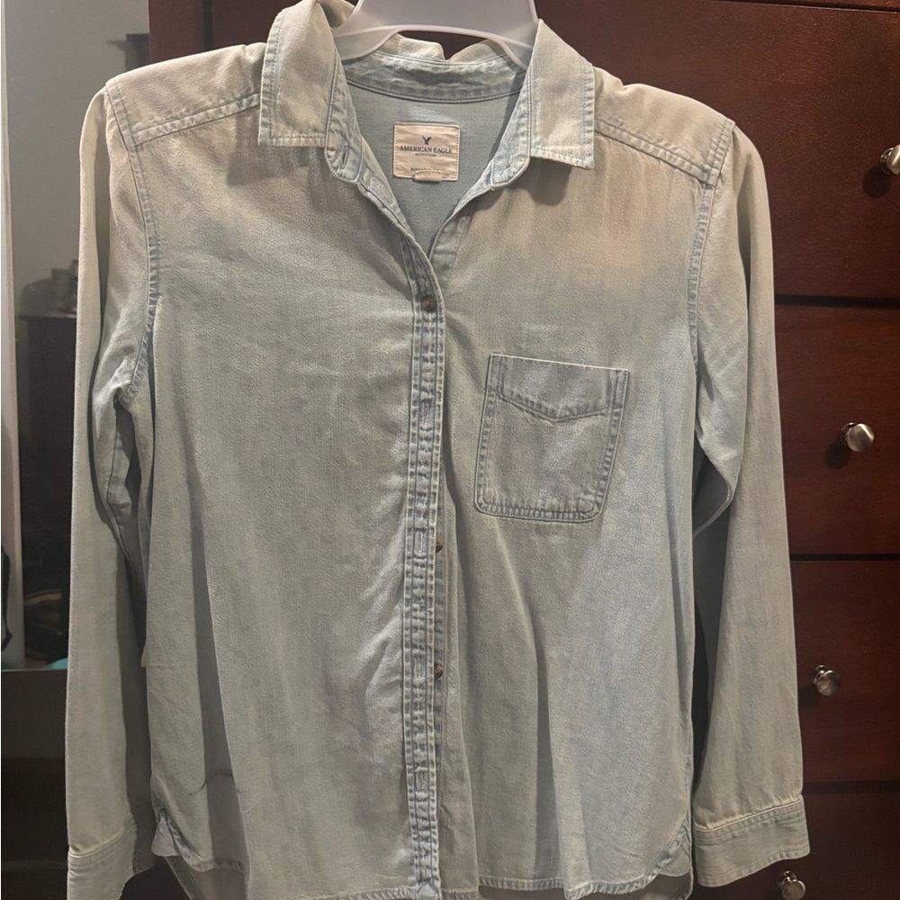 American Eagle Outfitters Light Blue Boyfriend Fit Shirt